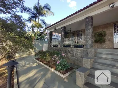Casa com 4 Quartos à venda, 237m² no Vila Pirajussara, São Paulo