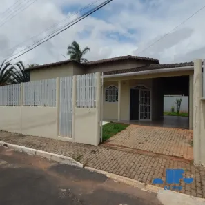 Casa com 3 Quartos para alugar, 223m² no Setor Habitacional Vicente Pires, Brasília