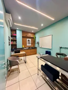 Prédio Residencial com 5 Quartos à venda, 256m² no Jardim Terras de Santa Helena, Jacareí