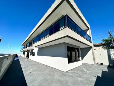 Casa com 4 Quartos à venda, 470m² no Oficinas, Ponta Grossa