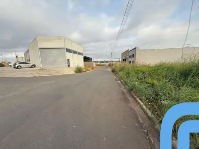 Lote/Terreno à venda, 379m² no Residencial Brasil Central, Goiânia