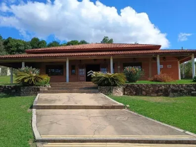 Fazenda/Sítio com 3 Quartos à venda, 1317m² no Centro (Canguera), São Roque