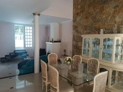 Sobrado com 5 Quartos à venda, 306m² no Jardim Santa Clara, Guarulhos