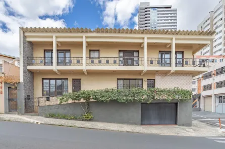 Imóvel Comercial com 5 Quartos à venda, 317m² no Centro, Ponta Grossa