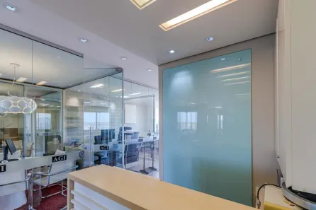 Sala Comercial com 2 Quartos à venda, 75m² no Praia de Belas, Porto Alegre