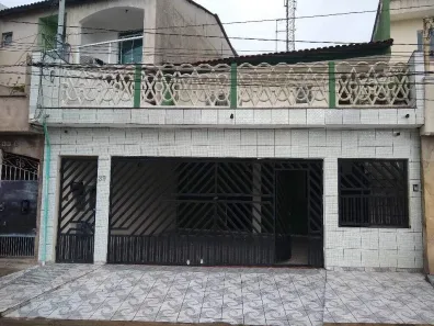 Sobrado com 3 Quartos à venda, 195m² no Jardim Las Vegas, Santo André