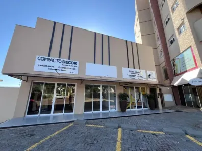 Casa com 1 Quarto para alugar, 60m² no Country, Cascavel