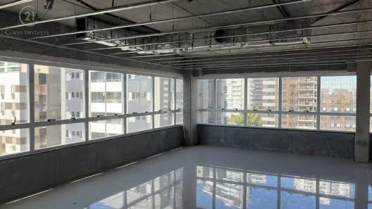 Sala Comercial à venda, 323m² no Gleba Fazenda Palhano, Londrina