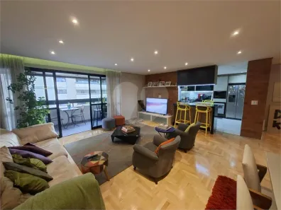 Apartamento com 4 Quartos à venda, 150m² no Vila Uberabinha, São Paulo