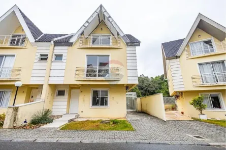 Casa de Condomínio com 4 Quartos para alugar, 169m² no Vista Alegre, Curitiba