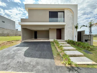 Sobrado com 4 Quartos à venda, 360m² no Jardins Nápoles, Senador Canedo