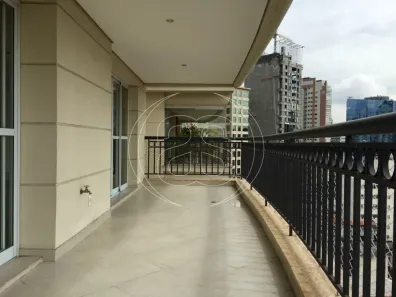Apartamento com 3 Quartos para alugar, 212m² no Vila Nova Conceição, São Paulo
