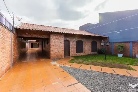 Casa com 4 Quartos à venda, 350m² no Portão, Curitiba