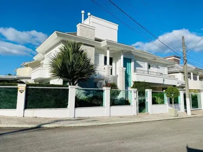Casa com 4 Quartos à venda, 395m² no Pedra Branca, Palhoça