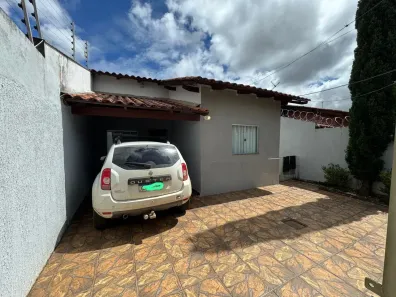 Casa com 3 Quartos à venda, 120m² no Setor Summerville 1ª e 2ª Etapa, Anápolis