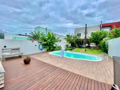 Casa de Condomínio com 3 Quartos à venda, 272m² no Hípica, Porto Alegre