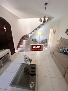 Sobrado com 3 Quartos à venda, 220m² no Vila Valparaíso, Santo André