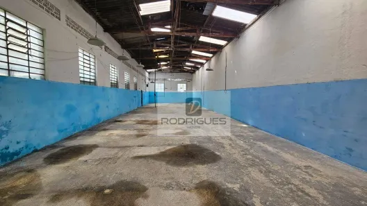 Galpão/Depósito/Armazém para alugar, 430m² no Canhema, Diadema