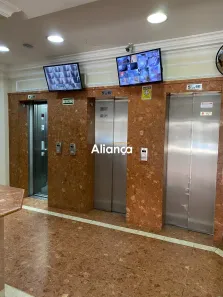 Sala Comercial para alugar, 280m² no Centro Histórico, Porto Alegre