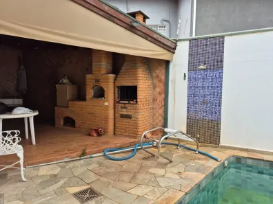 Sobrado com 3 Quartos à venda, 220m² no Parque Jardim Europa, Bauru