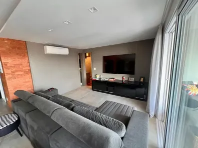 Apartamento com 3 Quartos para alugar, 120m² no Vila Olímpia, São Paulo