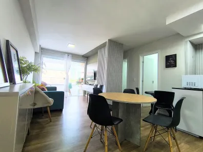 Apartamento com 2 Quartos para alugar, 78m² no Meireles, Fortaleza