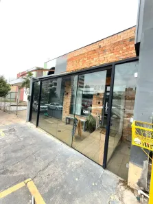 Ponto Comercial para alugar, 28m² no Duque de Caxias, Cuiabá