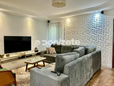 Sobrado com 3 Quartos à venda, 196m² no Vila Scarpelli, Santo André