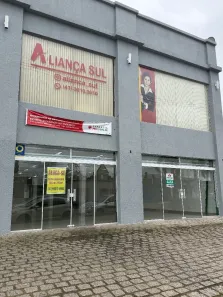 Casa com 1 Quarto para alugar, 200m² no Centro, Quatro Barras