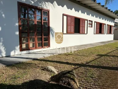 Casa de Condomínio com 4 Quartos à venda, 260m² no Carianos, Florianópolis