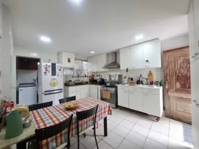 Apartamento com 3 Quartos à venda, 180m² no Laranjeiras, Rio de Janeiro