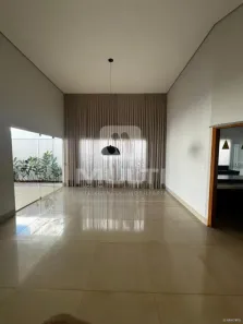 Casa de Condomínio com 3 Quartos para alugar, 195m² no Jardim Botânico, Uberlândia
