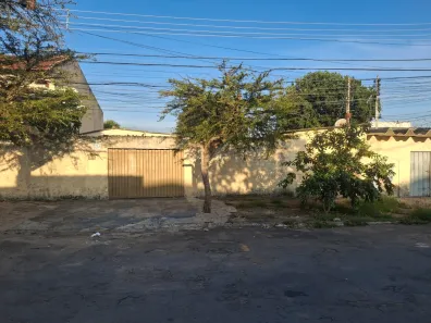 Casa com 3 Quartos à venda, 277m² no Setor Pedro Ludovico, Goiânia