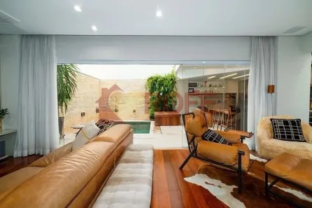 Casa de Condomínio com 3 Quartos à venda, 289m² no Planalto Paulista, São Paulo