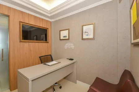 Sala Comercial à venda, 65m² no Centro, Curitiba