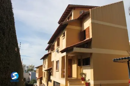 Casa de Condomínio com 3 Quartos à venda, 285m² no Tristeza, Porto Alegre