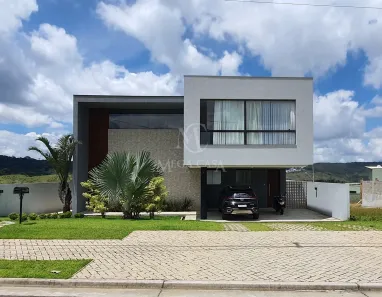 Casa de Condomínio com 4 Quartos à venda, 340m² no São Pedro, Juiz de Fora