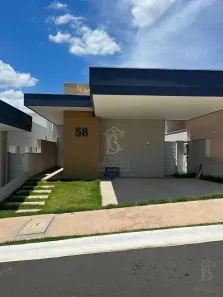 Casa com 3 Quartos para alugar, 20m² no Jardim Maria Izabel, Marília