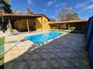 Fazenda/Sítio com 4 Quartos à venda, 2040m² no Quintas do Godoy, Betim