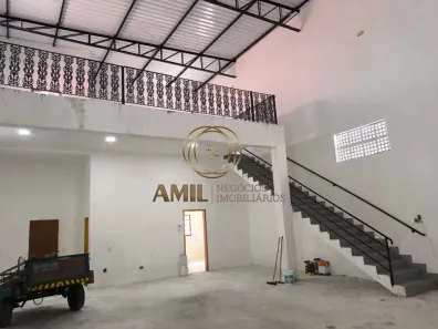 Galpão/Depósito/Armazém para alugar, 320m² no Jardim Vale Paraíso, São José dos Campos