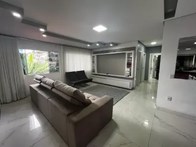 Casa com 3 Quartos à venda, 250m² no Europa, Belo Horizonte