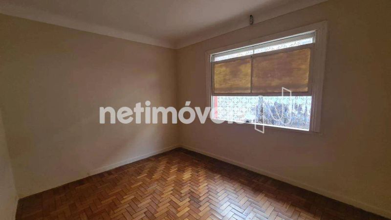 Casa com 3 quartos — Barroca, Belo Horizonte