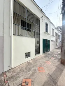 Casa com 2 Quartos para alugar, 100m² no Centro, Piracicaba