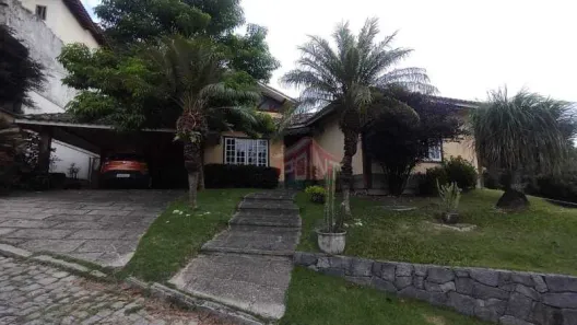Casa de Condomínio com 5 Quartos à venda, 451m² no Badu, Niterói