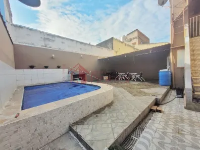 Casa com 3 Quartos à venda, 165m² no BNH, Mesquita