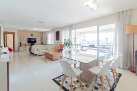Apartamento com 3 Quartos para alugar, 208m² no Vila Mariana, São Paulo