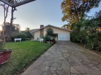 Casa com 4 Quartos para alugar, 500m² no São Luiz, Caxias do Sul