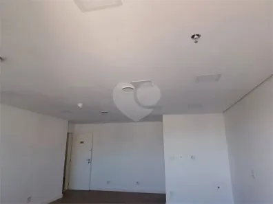 Sala Comercial à venda, 41m² no Liberdade, São Paulo