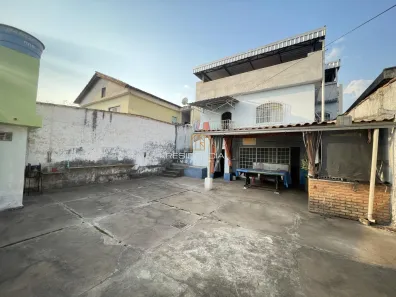 Casa com 3 Quartos à venda, 293m² no Manoel Valinhas, Divinópolis