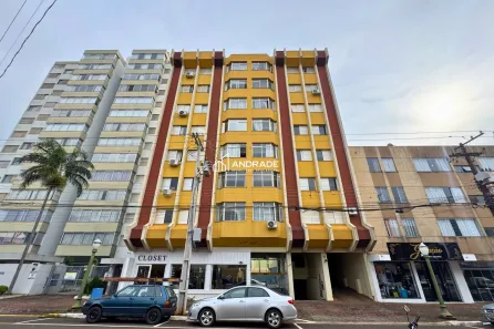 Apartamento com 2 Quartos para alugar, 80m² no Centro, Apucarana